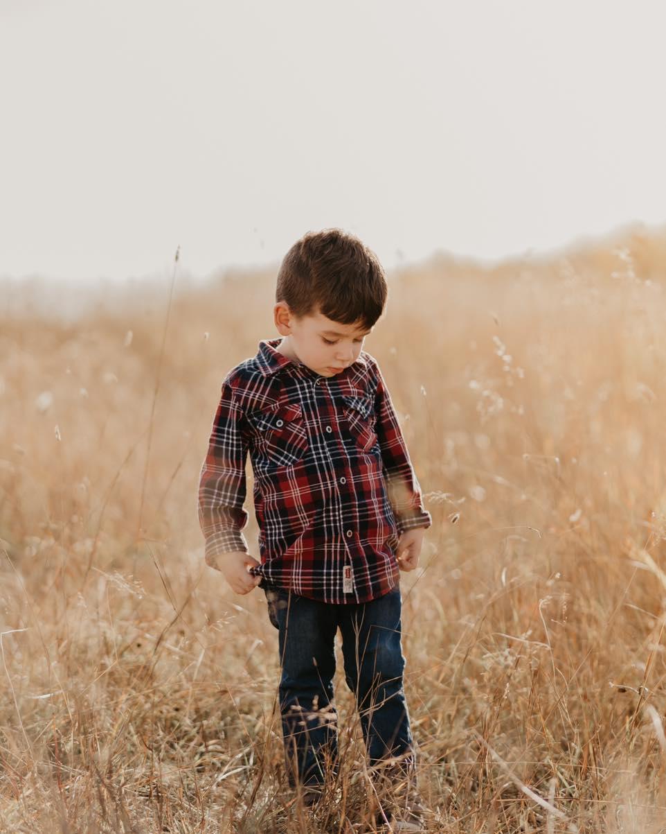 A Journey Through Lens: Family Photography in St. Albert, Alberta